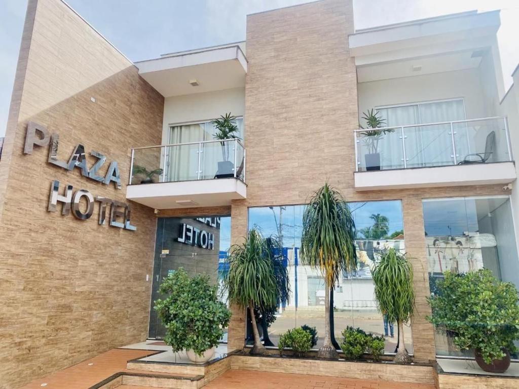 Hotel Plaza Pontes E Lacerda Exteriér fotografie
